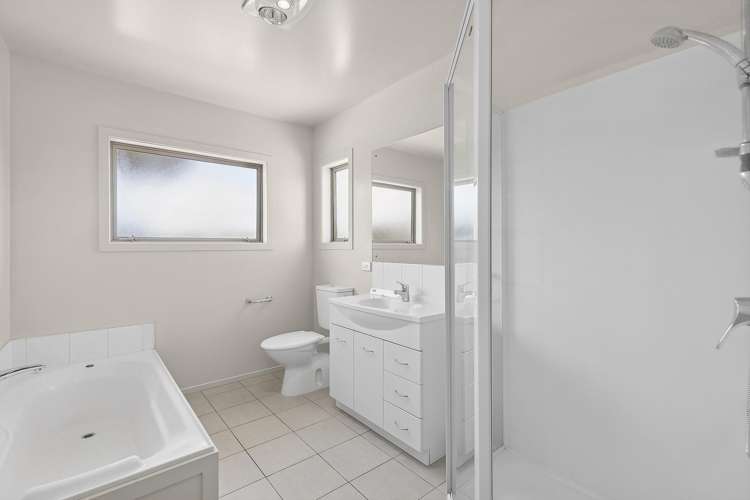 2 Poppy Lane Albert Town_10