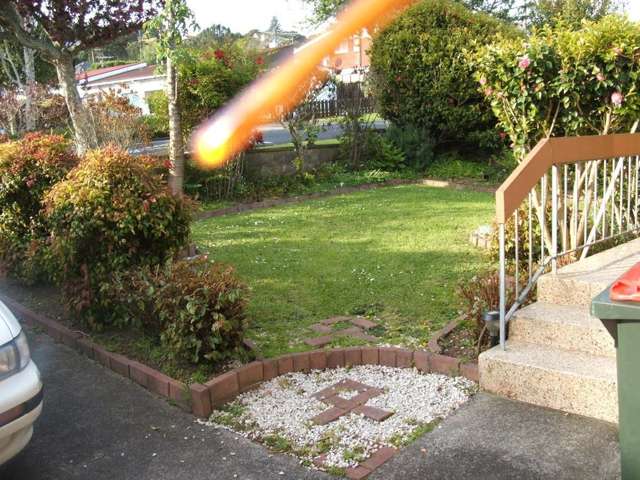 2/8 Rongo Road Royal Oak_1