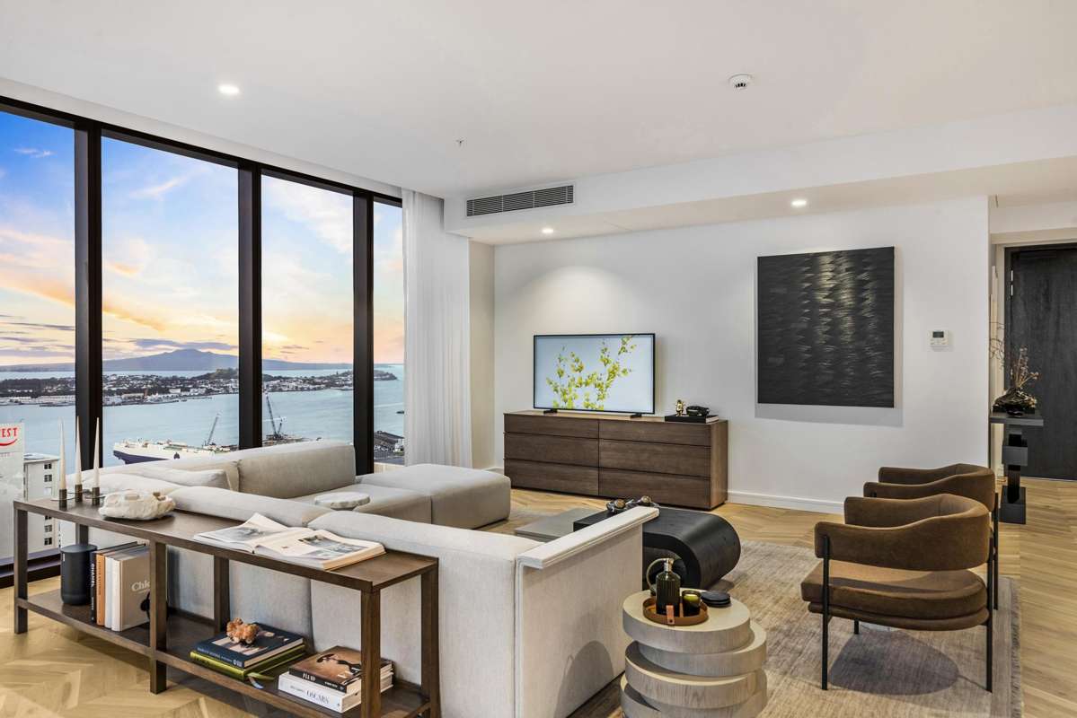 3701/51 Albert Street_2