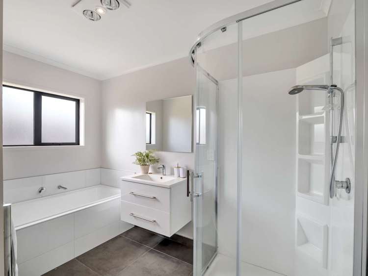 13 Olney Court One Tree Point One Tree Point_29