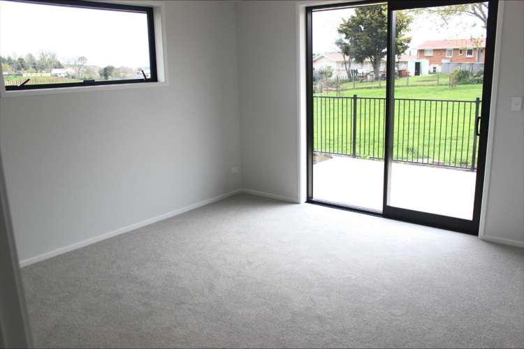 30 Wilshire Drive 10917_5