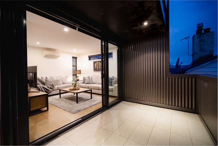 16 Canongate Dunedin Central_9