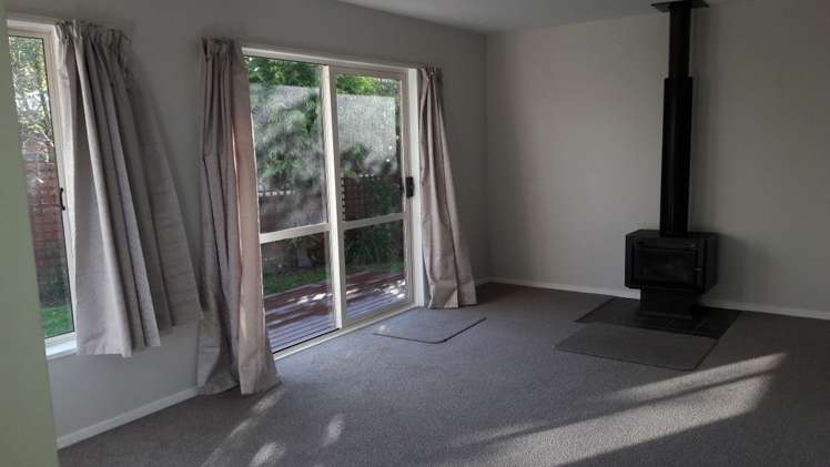 137 Marine Drive Diamond Harbour_5