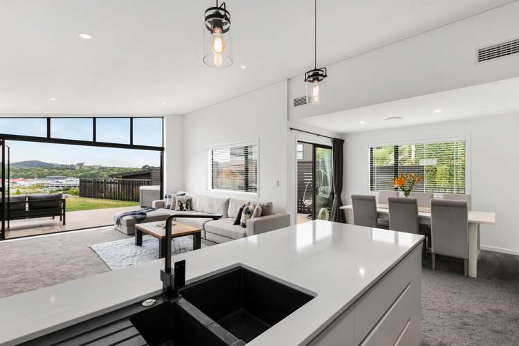 27 Hastings Road Pyes Pa_5