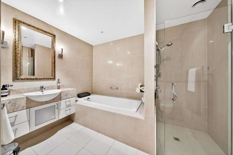 1B Tuhimata Street St Heliers_25