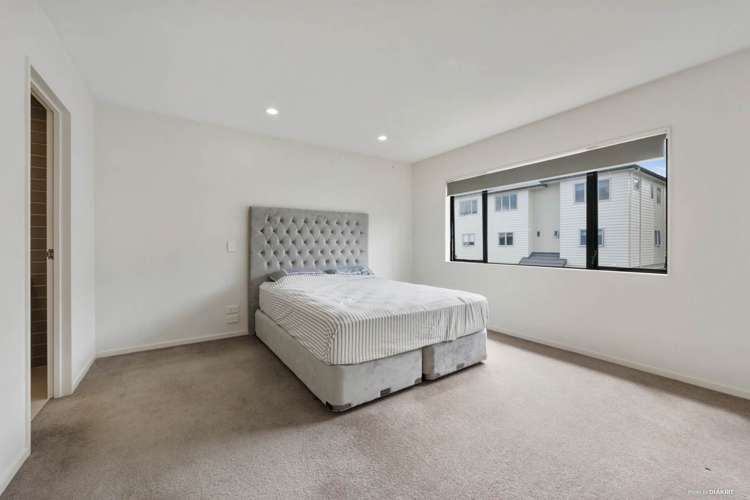 41/22 Northcross Drive Oteha_17