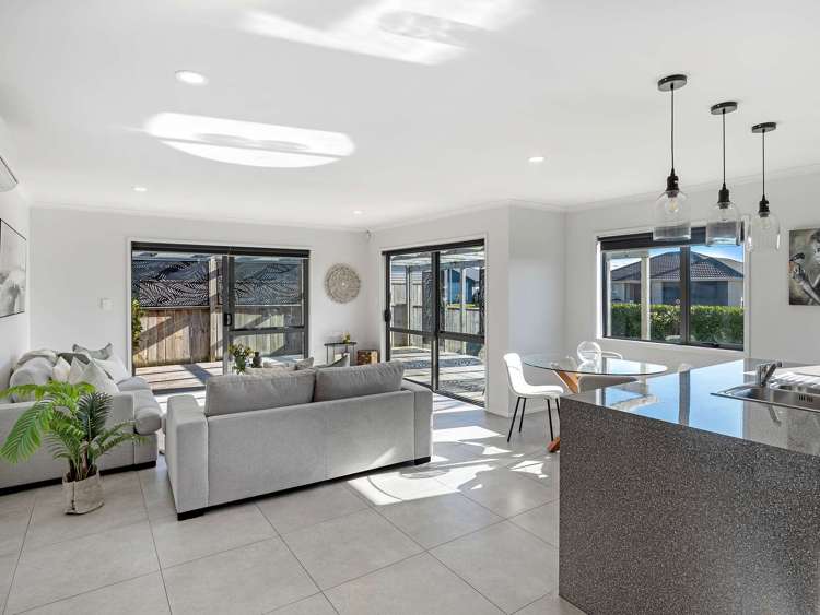 15 Buckingham Place Springvale_6