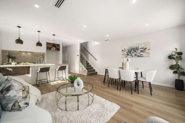 56 Ara Taha Crescent Orewa_2