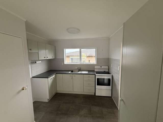 130Q Lakeside Drive Orewa_2