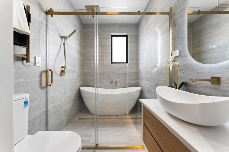 8b William Souter Street Forrest Hill_16