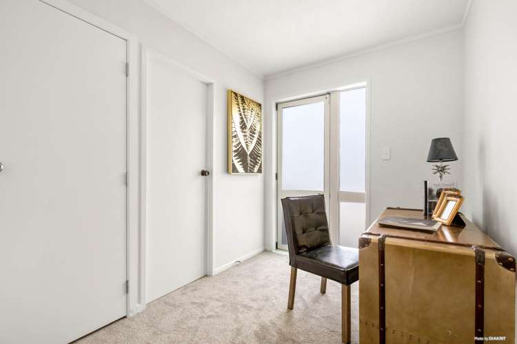 25 Stott Avenue Birkdale_12