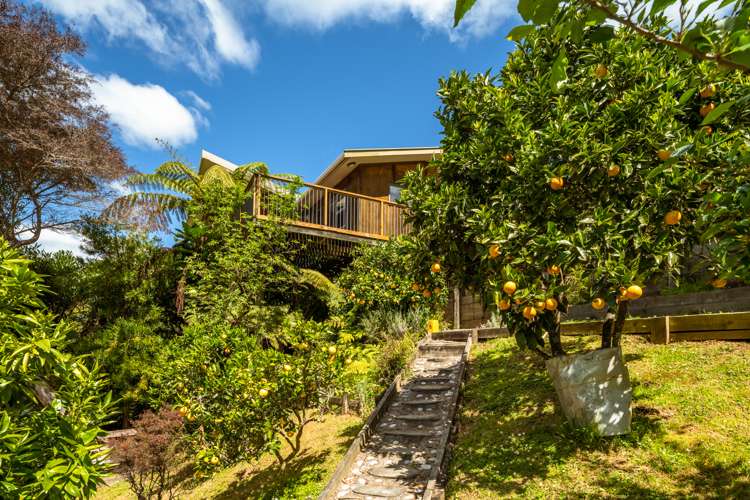 22 Tirimoana Terrace Anakiwa and Surrounds_20