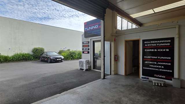 3A, 62 Henderson Valley Road Henderson_2