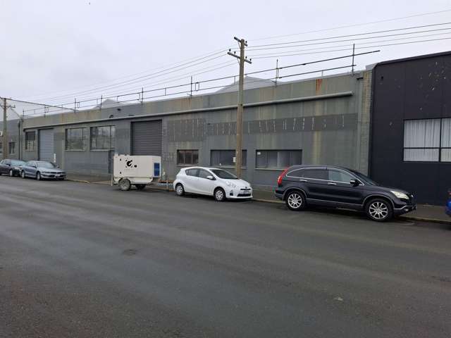 Harbuourside Warehouse - 1643sqm