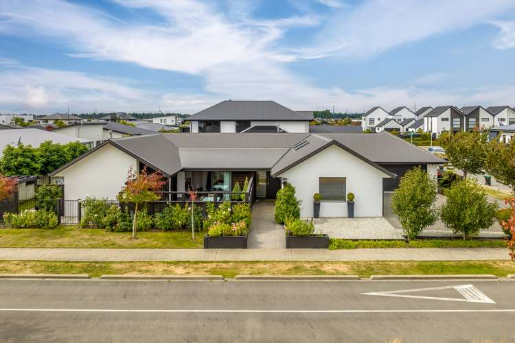 10 Chimera Street Pegasus_26