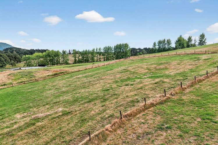 228 Knight Road Ruatangata West_23