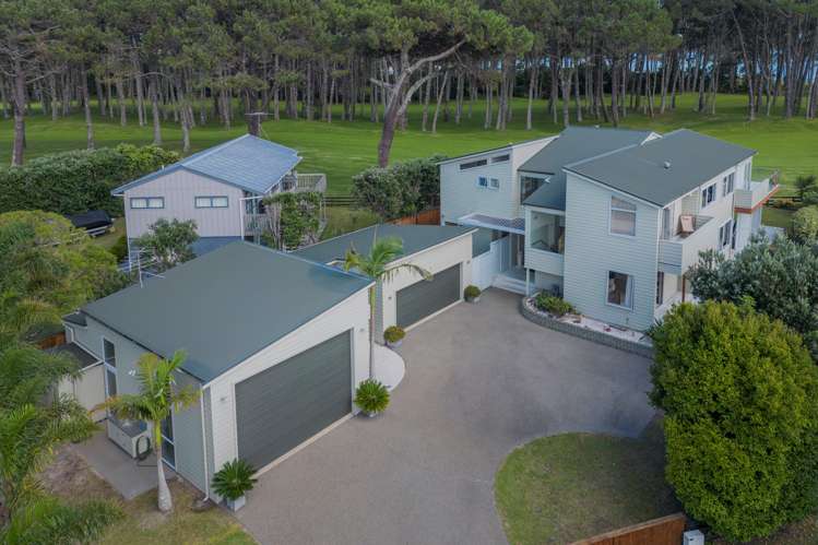 107 Mercury View Matarangi_26