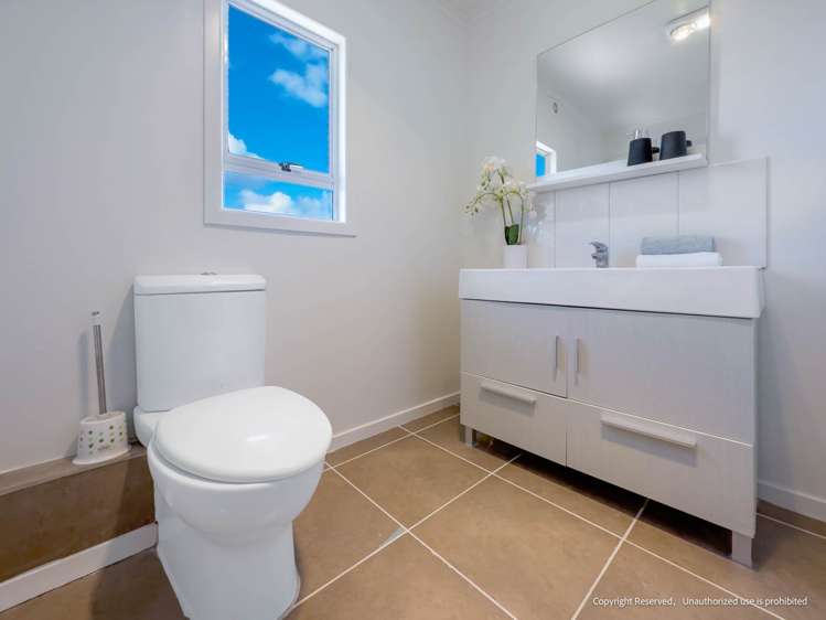 2/322 East Coast Road Sunnynook_11