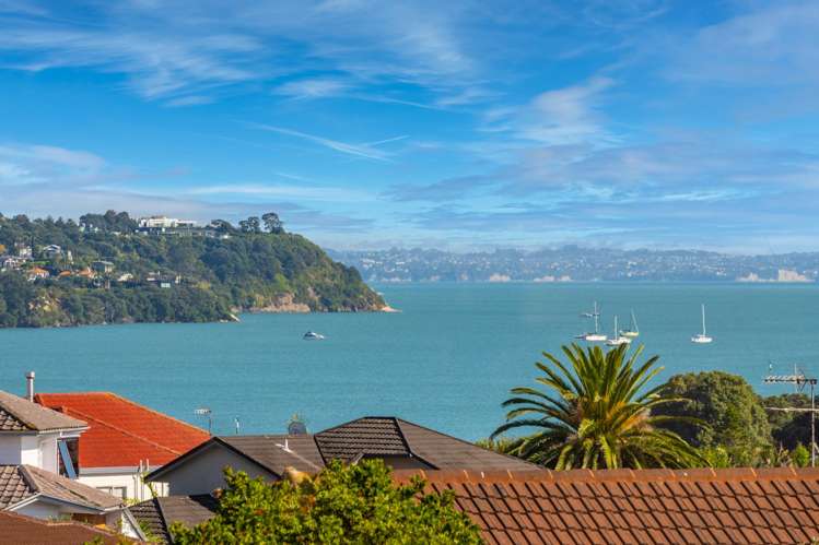 105 Oliver Road Eastern Beach_1