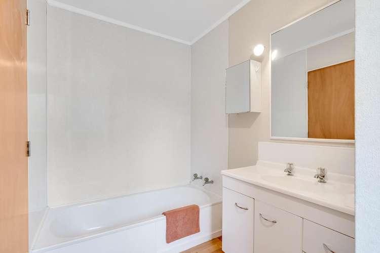 13 Horne Street Hamilton Central_15