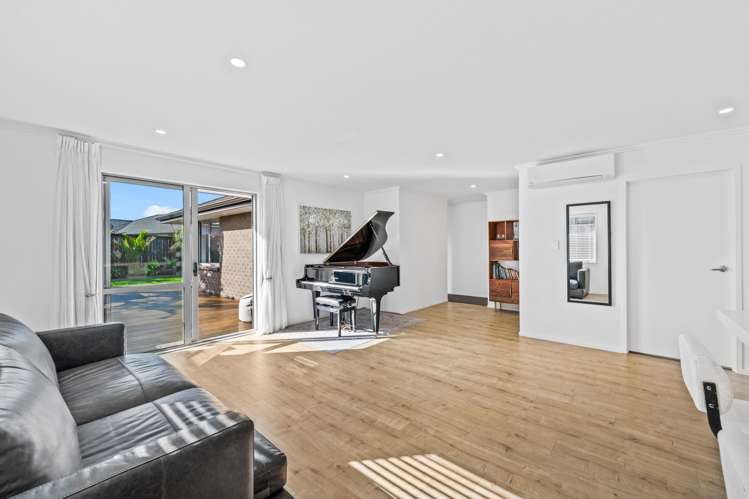 19 Papa Orchard Drive Kumeu_11