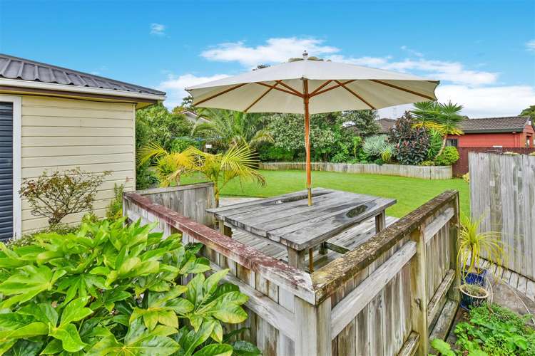 14 Ultima Place Clover Park_14