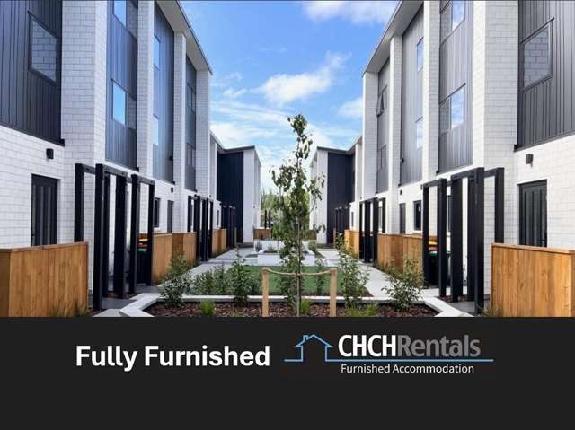 FULLY FURNISHED STYLISHLY PRESENTED INNER CITY TOWNHOUSE!