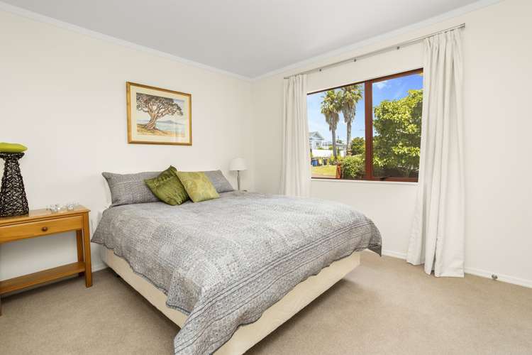 20 Lasque Place Glen Eden_15