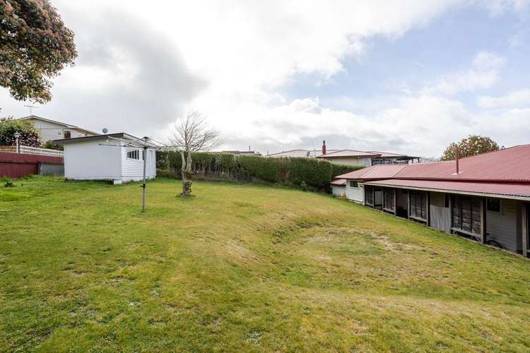13 Ries Street Dannevirke_17