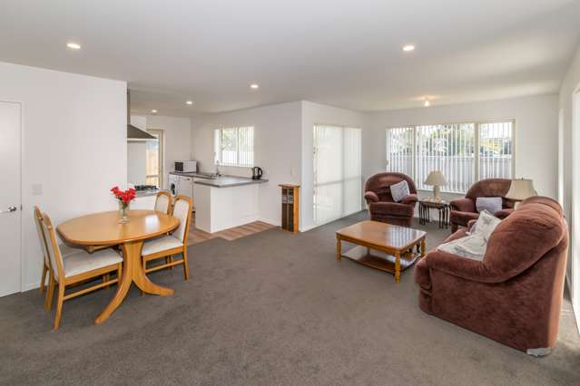 1/5 Brentwood Street Parklands_2