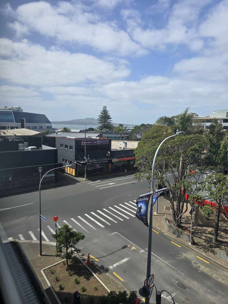 Suite 2/Level 3/507 Lake Road Takapuna_8