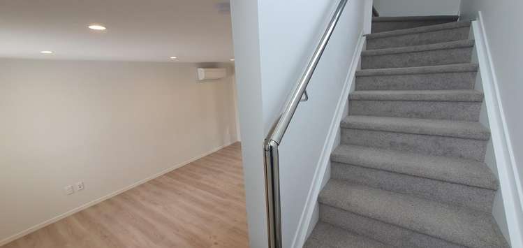 8/18 Kinross Street Blockhouse Bay_5