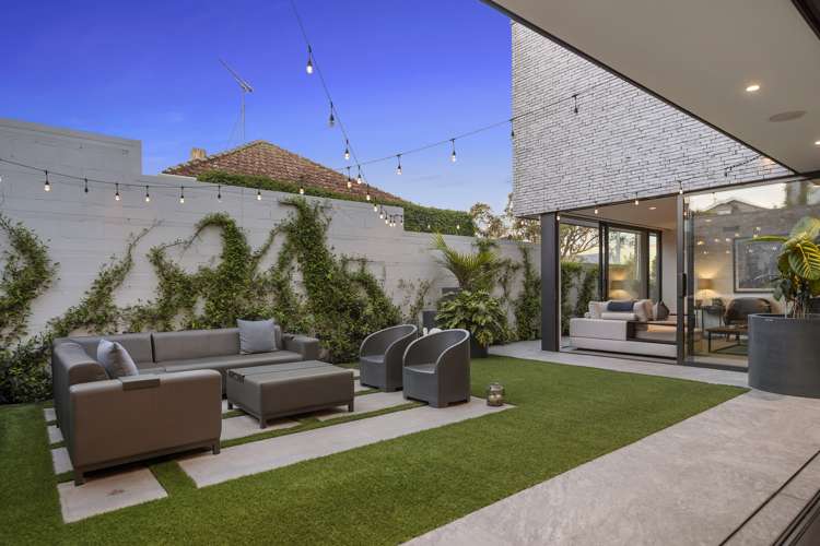 222 Hurstmere Road Takapuna_6