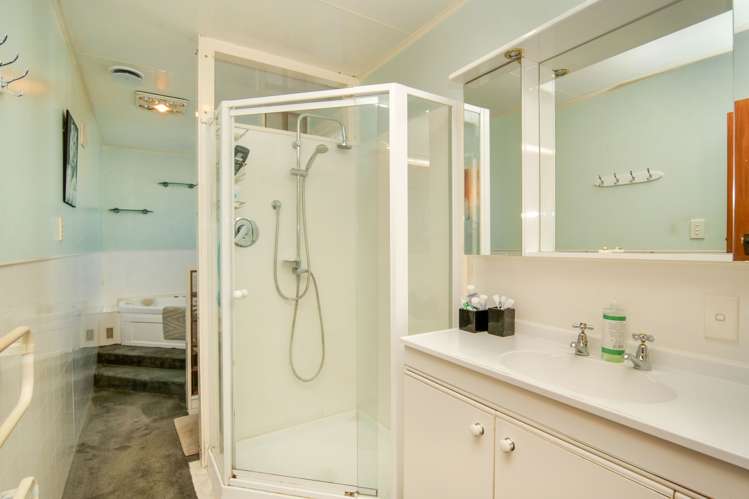 2 Mcgill Street Waimangaroa_9