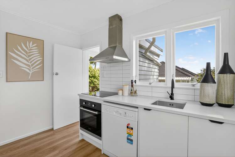 1/3 Ngaio Street Takapuna_8