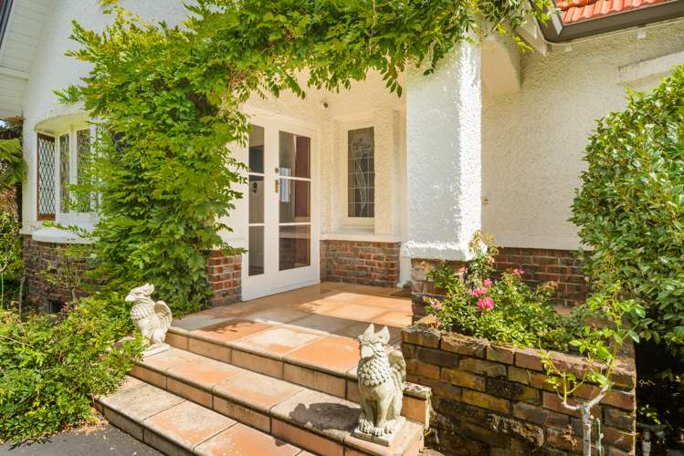 66 Victoria Avenue Palmerston North Central_1