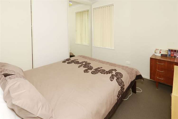 105 Farnborough Drive Grandview Heights_7