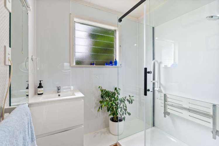 12 Grey Street Regent_16