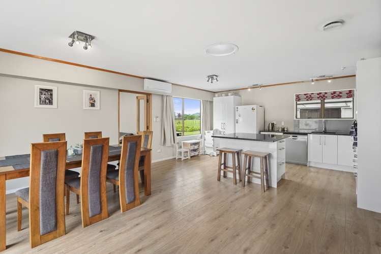 83 Carlyle Street Leamington_6