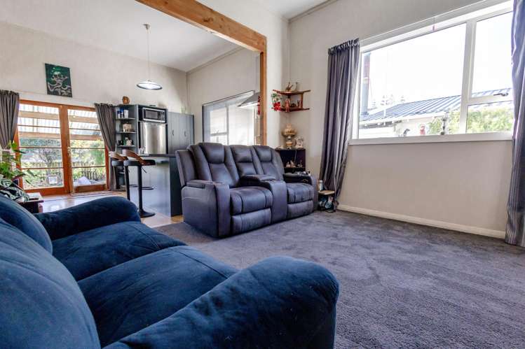 195 Fitzherbert Street Hokitika_6