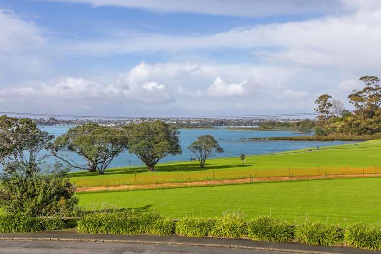 198 Riddell Road Glendowie_2