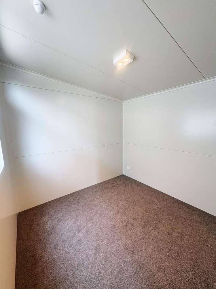 6A Emerald Place 1053_3