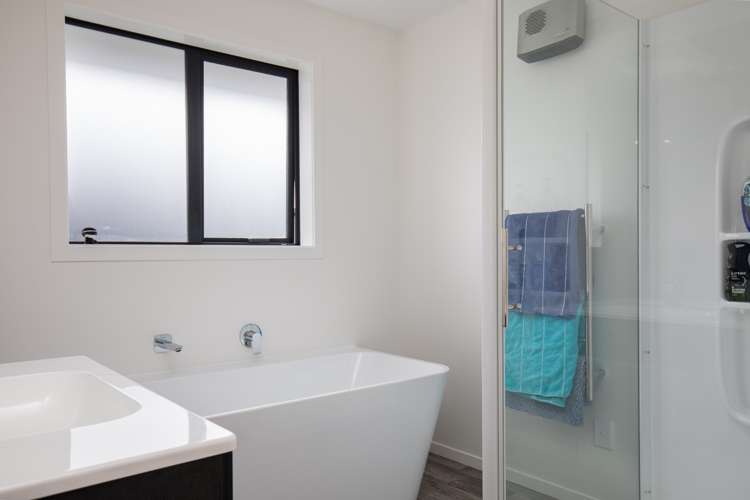 42 Henderson Drive Alexandra_8