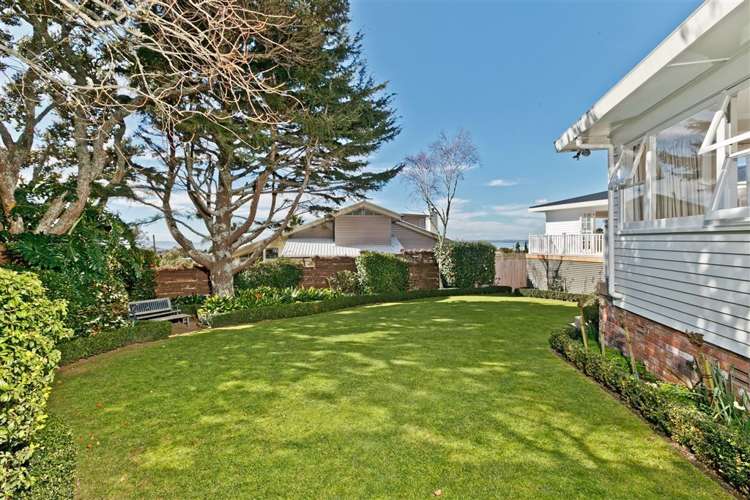 27 Braemar Road Castor Bay_15