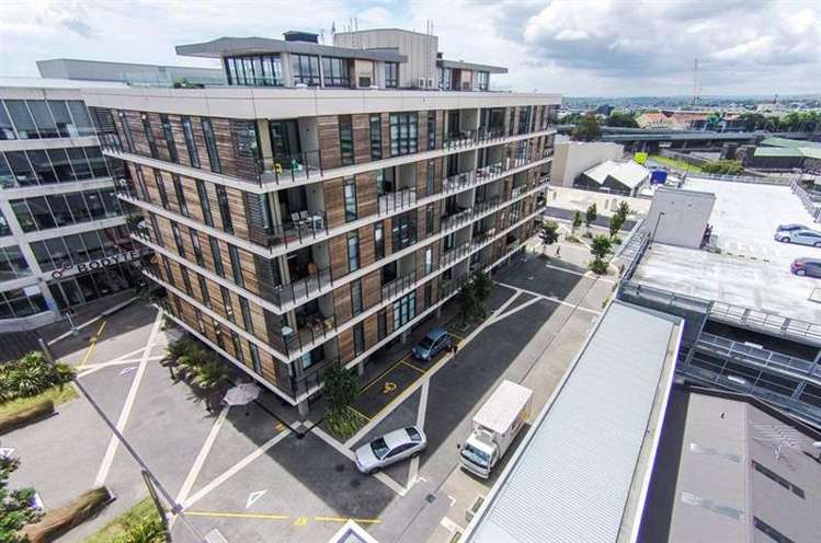 105/8 Nugent Street Grafton_0