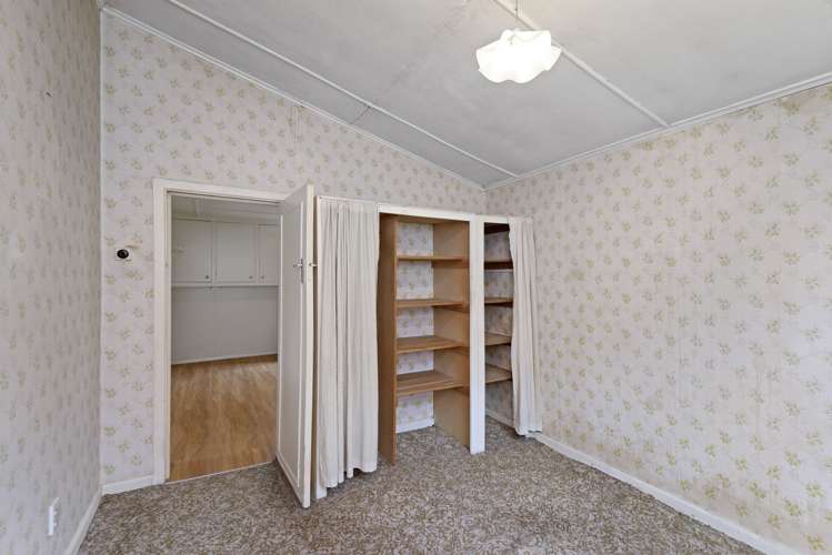 8 Davison Road Rotherham_9