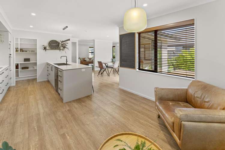 7 Camberley Road Richmond_12