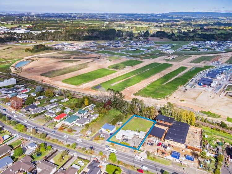 367-369 Main Road Kumeu_12