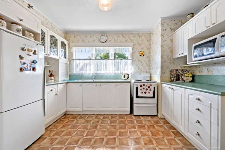 7 Cosgrave Road Papakura_11