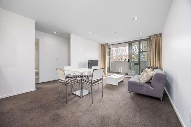 2M/14 Upper Queen Street Auckland Central_2